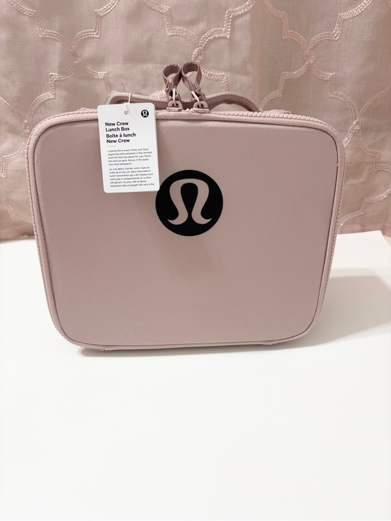 lululemon athletica Other - Lululemon New Crew Lunch Box - Dusty Pink-NWT